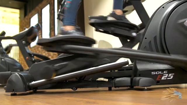 Эллиптический тренажер Sole E25
