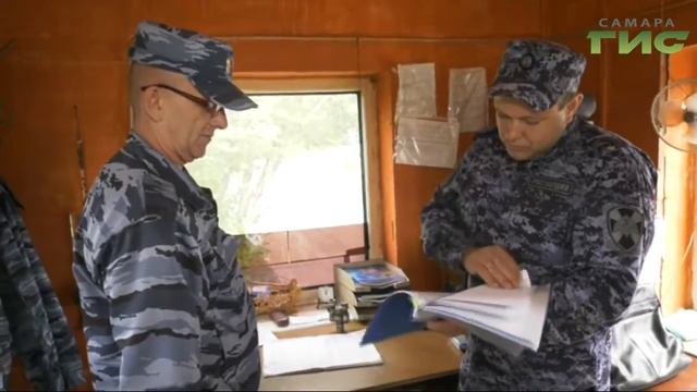 Росгвардейцы проверили, хорошо ли охраняют детей, отдыхающих в загородных лагерях смотреть онлайн