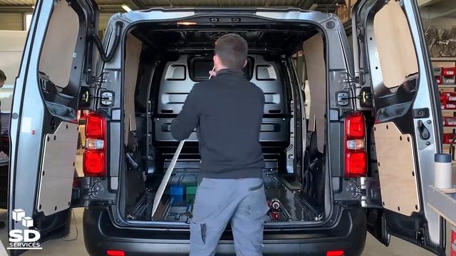 Habillage contreplaqué pour véhicules utilitaires смотреть онлайн