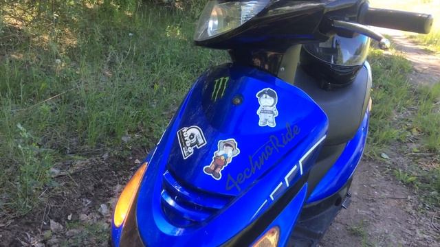 Китайский скутер Racer Meteor. смотреть онлайн