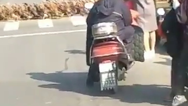 На работу как на праздник смотреть онлайн