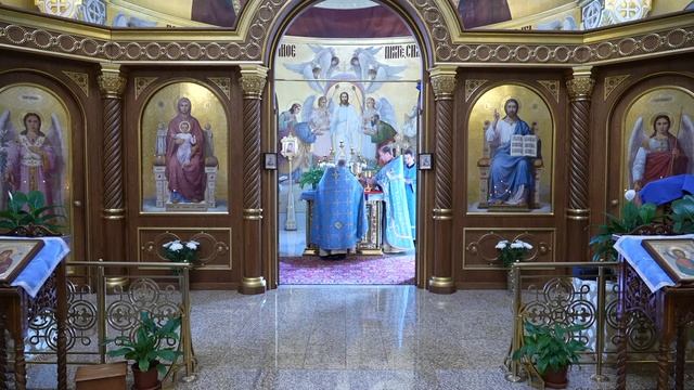 Прямая трансляция: Божественная литургия. Рождество Пресвятой Богородицы. 21 сентября 2021. смотреть онлайн
