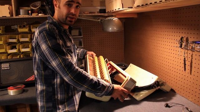 Installing a wired internal accordion microphone system смотреть онлайн