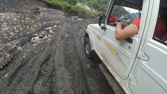 2019 nepal. Гранично щирий справжній відрив на дорогах Непалу. Besishahar - Chame. смотреть онлайн