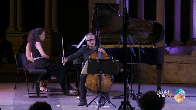 L. van Beethoven: Sonata per violoncello e pianoforte n. 4 Op. 102 n. 1 смотреть онлайн