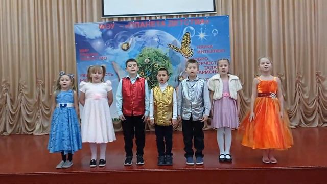 Русская народная песня "Как на тоненький ледок" исполняет вокальная группа "Веселые нотки" смотреть онлайн