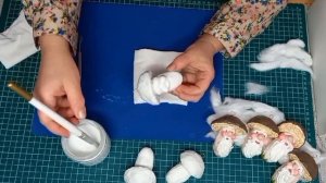 Ответы на вопросы. Часть 2. Мордочка для Старичка-боровичка. Ватные игрушки.