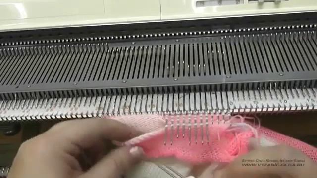 Супер шапка. Машинное вязание. смотреть онлайн