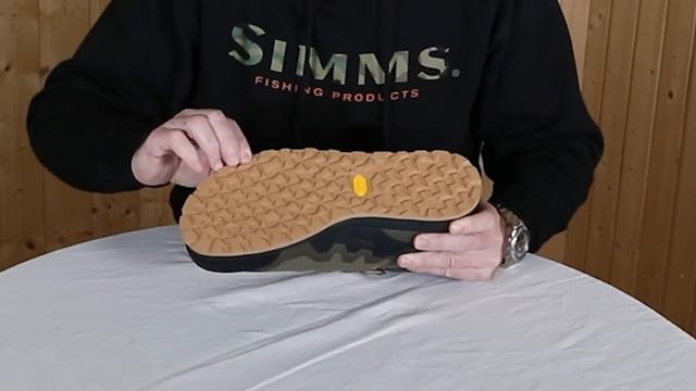 Simms Flyweight Access Boot English