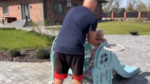 -СОФИЯ ПРИДУМАЛА КАК ЕЗДИТЬ НА ВЕЛОСИПЕДЕ ВМЕСТЕ. СОФУНЬЯ ШАЛУНЬЯ(перезалив)