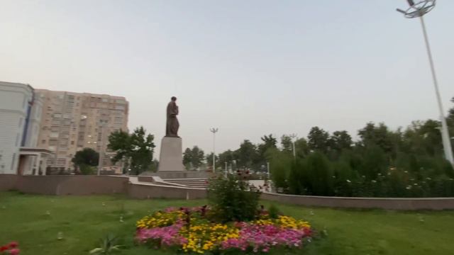 Таджикистан глазами русской мусульманки.Прогулка Мед Университет #таджикистан #uzbekistan #душанбе смотреть онлайн