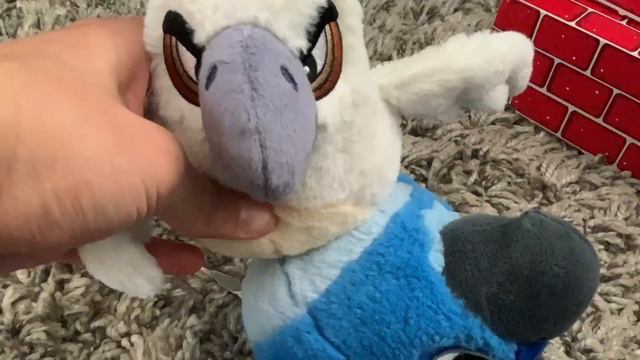 Angry Birds Rio Plush | Episode 6 — Smugglers' Plane