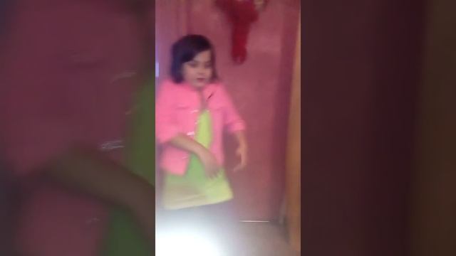 Танцы Дины и Полины ! смотреть онлайн