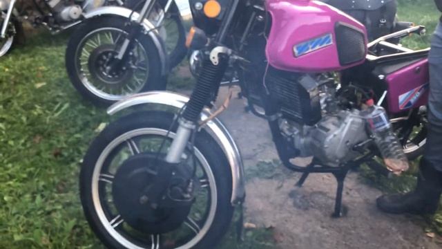 Работа двигателя Иж Планета 6 и иж Планета 5-01|Запуск Трёхколёсного Иж Юпитер 1985 г.в смотреть онлайн