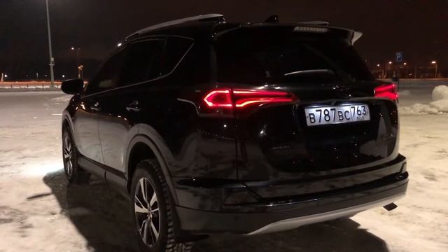 TOYOTA RAV4 смотреть онлайн