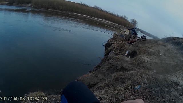 А мелочь клевала, а Сура текла смотреть онлайн