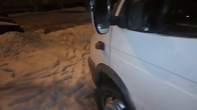 Продаю все) В тойоте стало холодно. смотреть онлайн