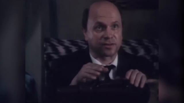 ЕстьComment. Финансовые "войны" Сипягина с Шохиным и "рождённые рожать" от Арсениной смотреть онлайн