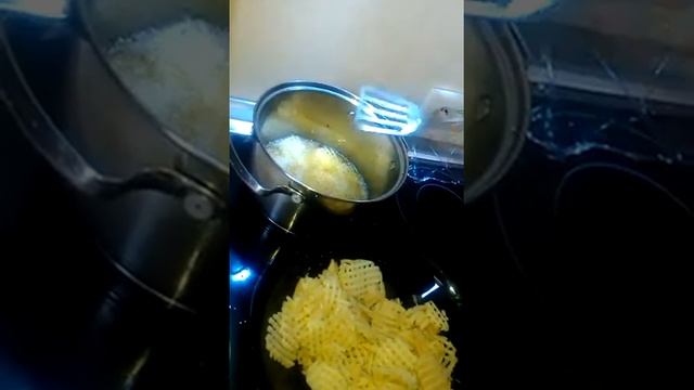 Как защитить розетку на кухне смотреть онлайн