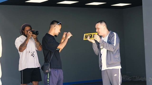 Driving a 740BHP Audi RS6 Performance to McDonalds! смотреть онлайн