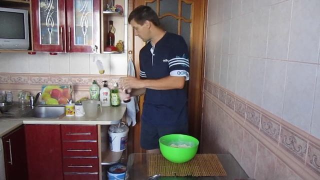 Сладкая прикормка из муки для ловли рыбы. смотреть онлайн