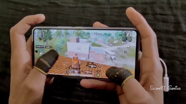 ?iQOO 11 5G Handcam Bgmi Test - Snapdragon 8 Gen 2 - World Fastest Smartphone смотреть онлайн