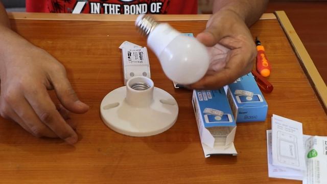 Remotely Switch ON/OFF LIGHTS with your Phone - Home Automation! смотреть онлайн