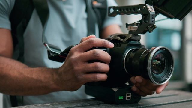 Fujifilm X-T5 | F-Log2 | Handheld смотреть онлайн