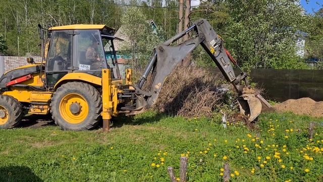 Трактор корчует пни смотреть онлайн