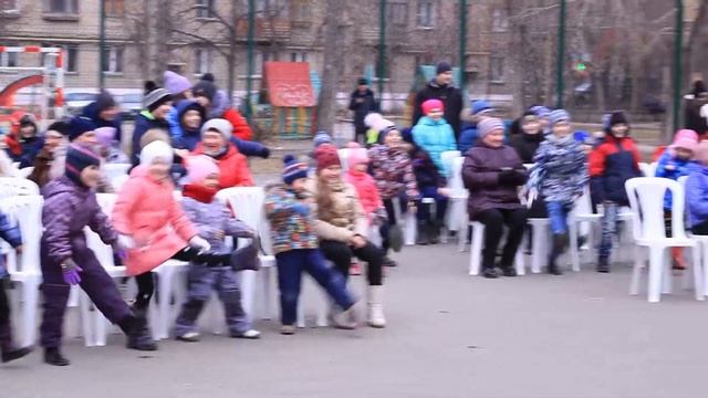 праздник двора смотреть онлайн