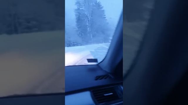 А вот это хорошее видео)))... смотреть онлайн