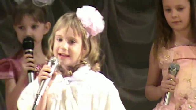 Песенка про Бабушку - поет Даша Рубцова смотреть онлайн