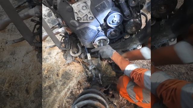 Разборка Renault - Scenic RX4, 1.9 (VIN: VF1JAA50E26995287) T29440 смотреть онлайн