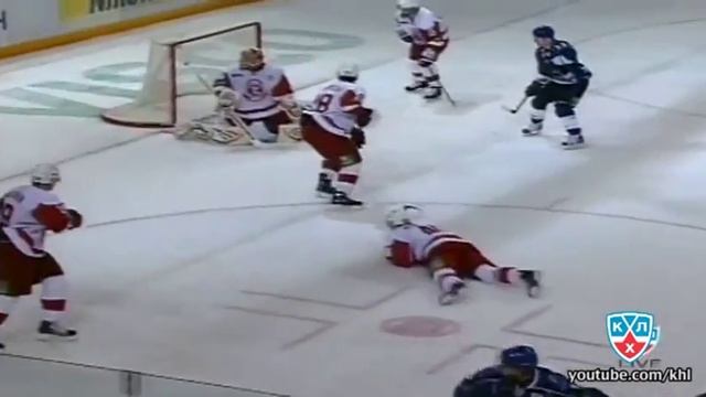 Амур - Витязь 5:2 14.10.2011 смотреть онлайн