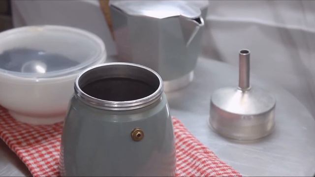 Quick guide: Moka pot 🍊 смотреть онлайн