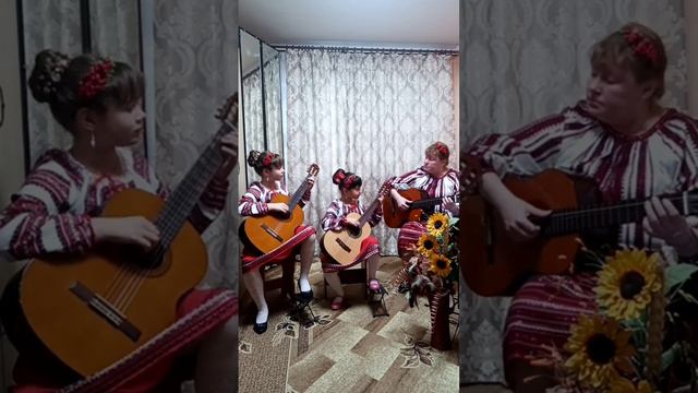 " Несе Галя воду". Анс. "До- мі- солька" Таркан Лілії, Шамрай Аріни, Світлана Миколаївна Шутова. смотреть онлайн