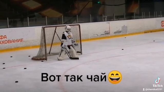 вратарь от бога???#маленький#голкипер #на страже ворот смотреть онлайн