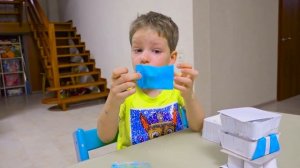 Света, Богдан и маленький котенок Лайк. Веселые истории с котом.