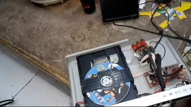 DVD TIDAK TAMPIL GAMBAR CUKUP PAKAI JARUM