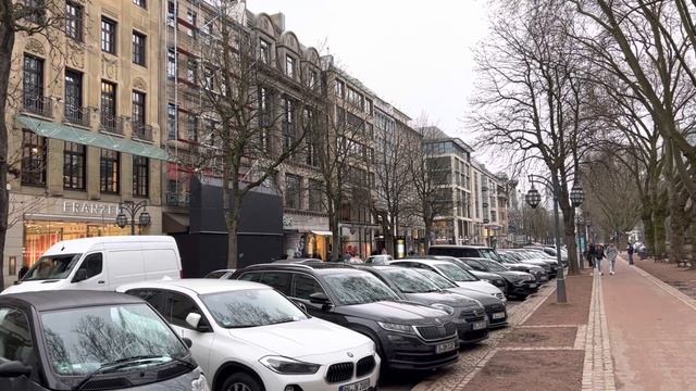 # 437 Королевская аллея.Дюссельдорф/Königsallee.Düsseldorf смотреть онлайн