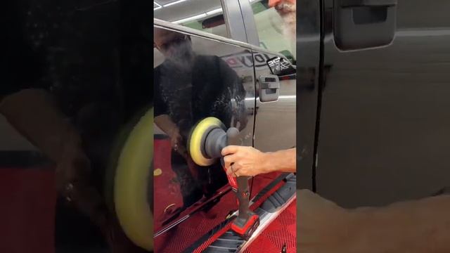 Easy way to quickly polish paint! смотреть онлайн