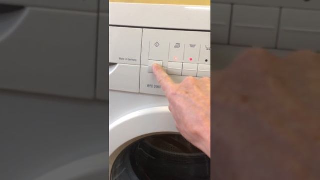 Bosch B1 WTV 3002 A 3,5кг 1000 А смотреть онлайн