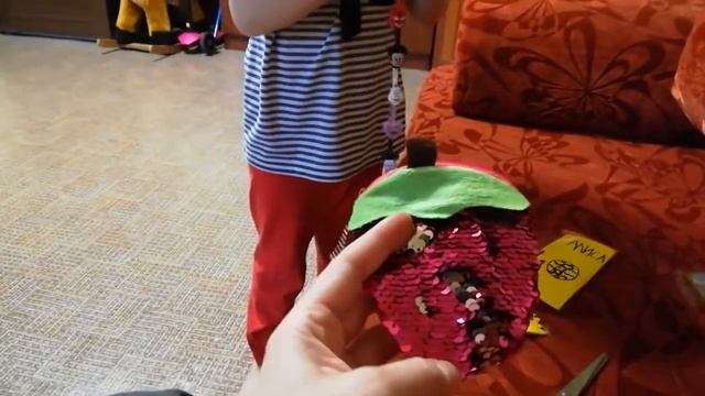 РЕЙТИНГ АЛИСЫ. Подарки от подружки. смотреть онлайн