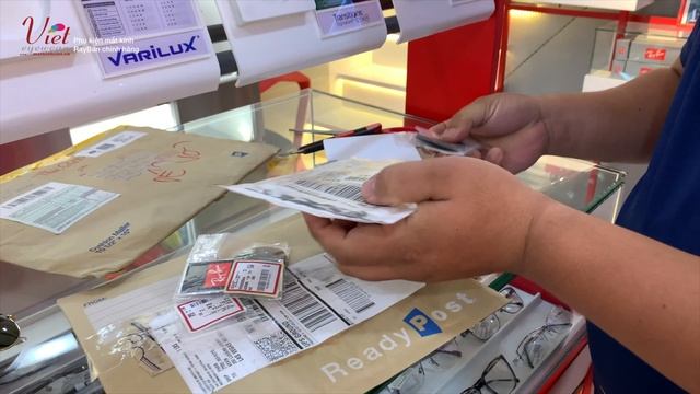 Tròng kính RayBan, ve mũi RayBan và tất cả phụ kiện mắt kính RayBan chính hãng nguyên seal mới 100% смотреть онлайн