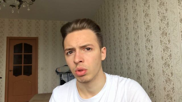 Стих Владимира Владимировича Маяковского «Стихи о советском паспорте» смотреть онлайн