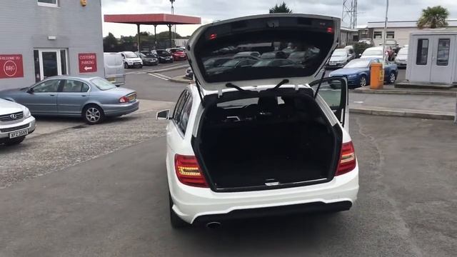 2011 Mercedes C220 CDI Sport Auto смотреть онлайн