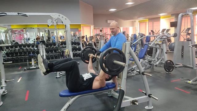 Военный жим 120 кг смотреть онлайн