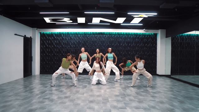 #BINI: ‘Pantropiko’ Dance Practice смотреть онлайн