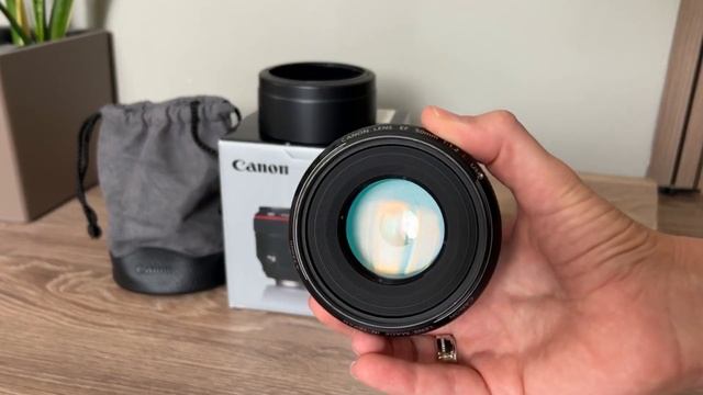 Объектив Canon 50mm 1.2 смотреть онлайн