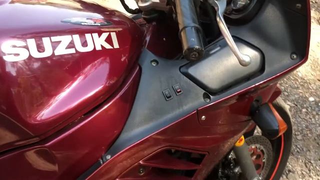 Suzuki RF400 смотреть онлайн